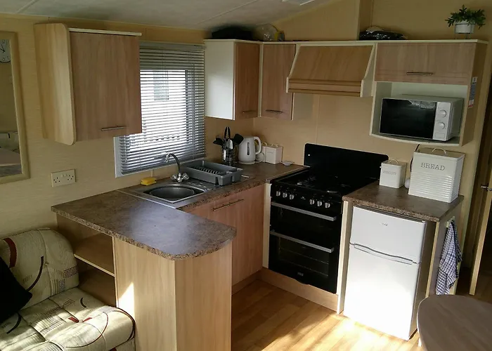 Highfields Rio 6 Berth Blow Heated